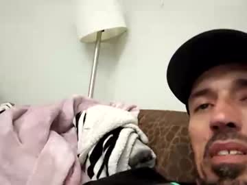 Urbaybeesdaddy Chaturbate stream image from March 03, 2026