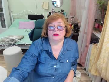 Flowerlover8 Chaturbate stream image from March 03, 2026