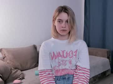Carmellasavina Chaturbate stream image from March 03, 2026