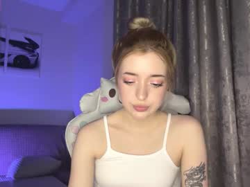 Ellianagarnes Chaturbate stream image from March 03, 2026