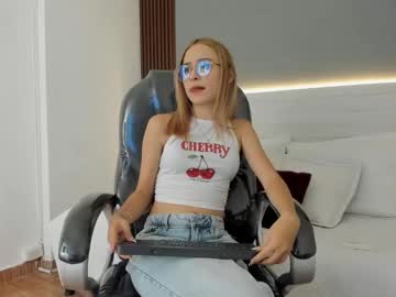 Mara_33 Chaturbate stream image from March 03, 2026