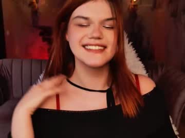 Ellie_Foxyy Chaturbate stream image from March 03, 2026
