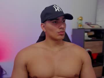 Jamesgraay Chaturbate stream image from March 04, 2026