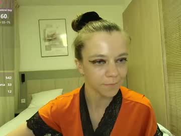 Yanasweetx Chaturbate stream image from March 04, 2026