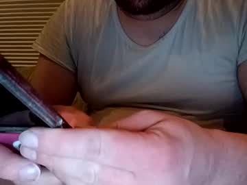 Handsomedaddy198924 Chaturbate stream image from March 04, 2026