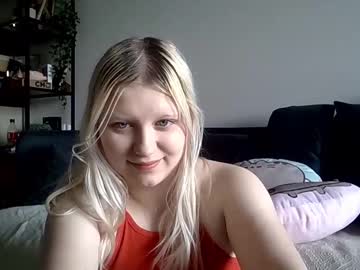 Lenasecret19 Chaturbate stream image from March 04, 2026