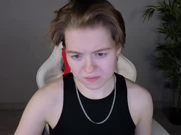 Karen_Lxve Chaturbate stream image from March 04, 2026