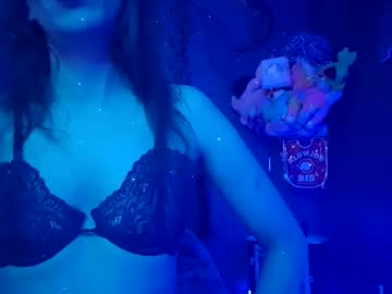 Smokeingbitch420 Chaturbate stream image from March 04, 2026