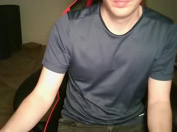 Zyriosben Chaturbate stream image from March 04, 2026