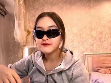 Jeanettebrienza Chaturbate stream image from March 04, 2026