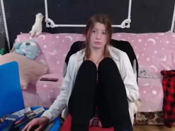 Audrieplaza Chaturbate stream image from March 04, 2026