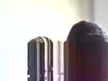 Andresquinterop Chaturbate stream image from March 04, 2026