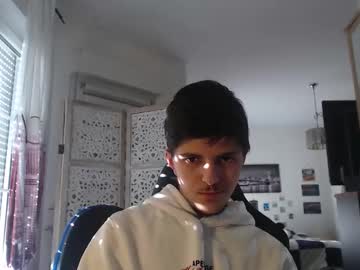 Julian762928 Chaturbate stream image from March 04, 2026