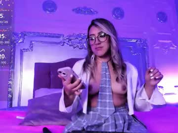 Samanthasain Chaturbate stream image from March 04, 2026