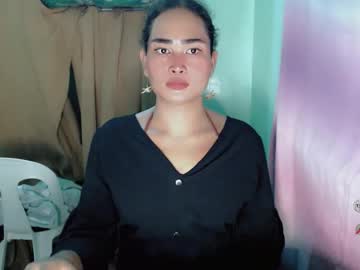 Mollygrandexx69 Chaturbate stream image from March 04, 2026