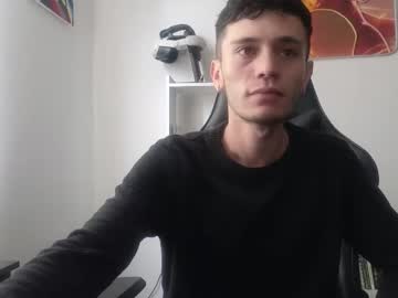Mr_Andresr Chaturbate stream image from March 04, 2026