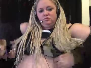 Bunnybunbunz Chaturbate stream image from March 04, 2026