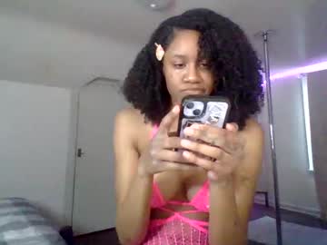 Taephoriaa Chaturbate stream image from March 04, 2026