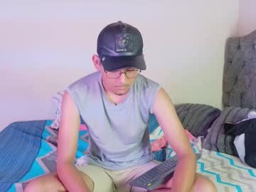 Andrew_Logan_ Chaturbate stream image from March 04, 2026