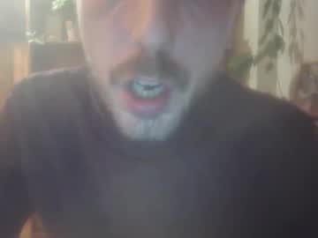 Hitmenoww Chaturbate stream image from March 04, 2026