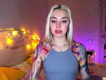 Lillimooore Chaturbate stream image from March 05, 2026