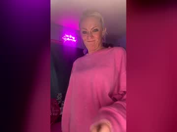Bambichnel777 Chaturbate stream image from March 05, 2026