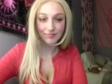 Elliesdream Chaturbate stream image from March 05, 2026
