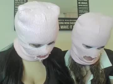 Twogirlls Chaturbate stream image from March 05, 2026
