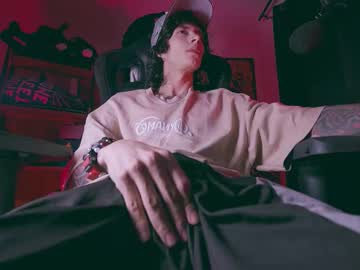 Olliver___Y Chaturbate stream image from March 05, 2026