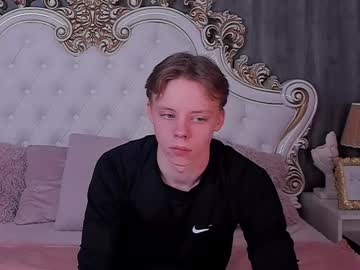 Simonwarner Chaturbate stream image from March 05, 2026
