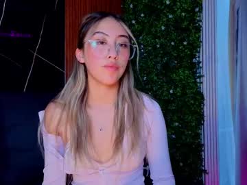 Catalina_18g Chaturbate stream image from March 05, 2026