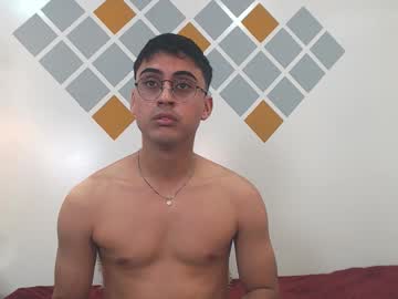 Keanu_True Chaturbate stream image from March 05, 2026