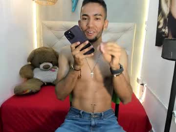 Maicolparker0 Chaturbate stream image from March 05, 2026