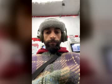 Nikogigiii Chaturbate stream image from March 05, 2026