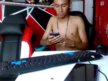 Nico_Pop Chaturbate stream image from March 05, 2026