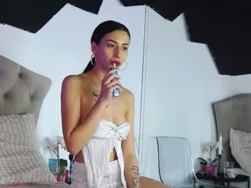 Rebbeccaray Chaturbate stream image from March 05, 2026