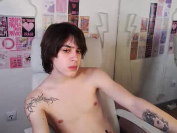 Eddiesecret Chaturbate stream image from March 05, 2026
