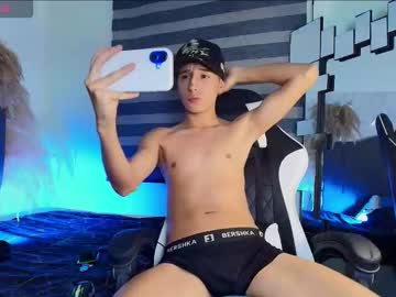 Isaac_Tan Chaturbate stream image from March 06, 2026