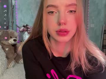Evedarkside Chaturbate stream image from March 06, 2026