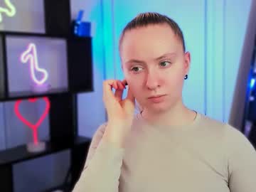Mila_Glow Chaturbate stream image from March 06, 2026