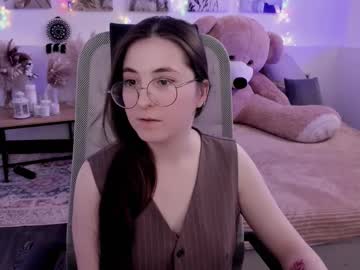 Virtualvoyant Chaturbate stream image from March 06, 2026