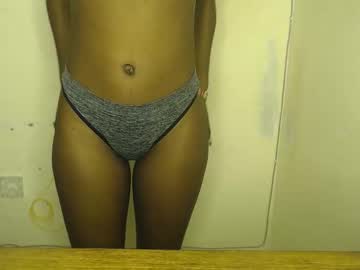 Sizzly_Ass Chaturbate stream image from March 06, 2026