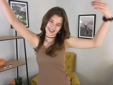 Milli_Danver Chaturbate stream image from March 06, 2026