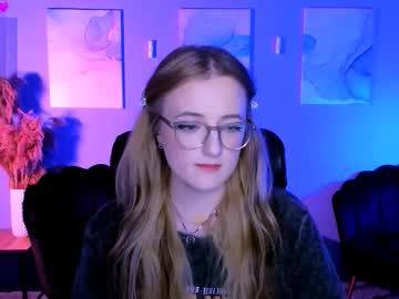 Luna_Berryy Chaturbate stream image from March 06, 2026