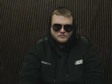 Moneycumshot Chaturbate stream image from March 06, 2026
