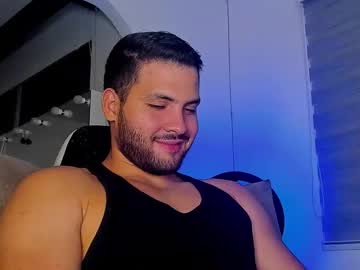 Dereckhardd Chaturbate stream image from March 07, 2026