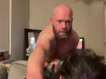 Juicymommabear Chaturbate stream image from March 07, 2026