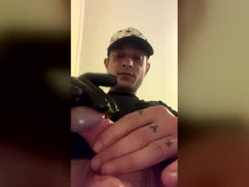 Ionelgigelonuk Chaturbate stream image from March 07, 2026
