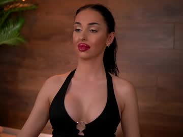 Kairaandrews Chaturbate stream image from March 07, 2026