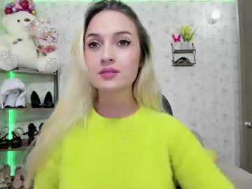 Isablonde1 Chaturbate stream image from March 07, 2026